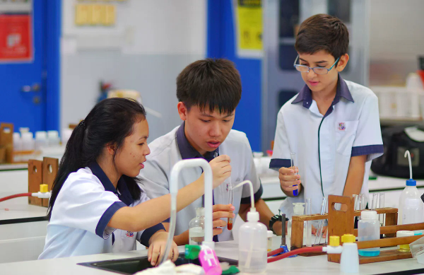新加坡华中国际学校：跻身国际一流教育的楷模